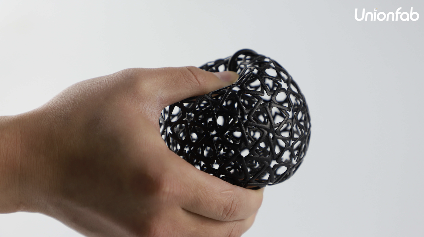 3D printed elastic TPU sphere