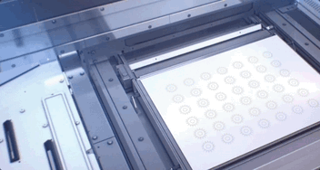MJF process in motion  Source: MIT Fab Lab